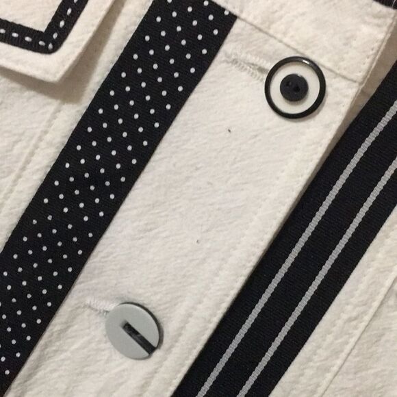 Draper's & Damon's Black & White Statement Jacket - Picture 6 of 16